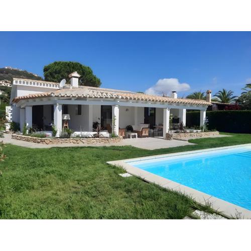 Villa Bua