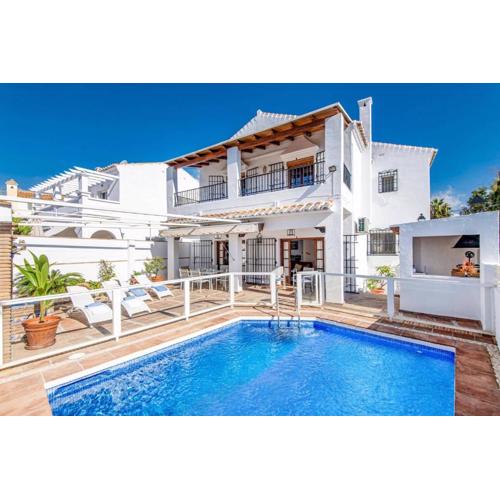 Villa Cajal Parador by Villa Plus