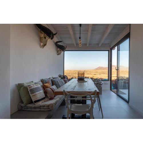 Villa Calderón Hondo. Top design , views and pool Lajares-Corralejo