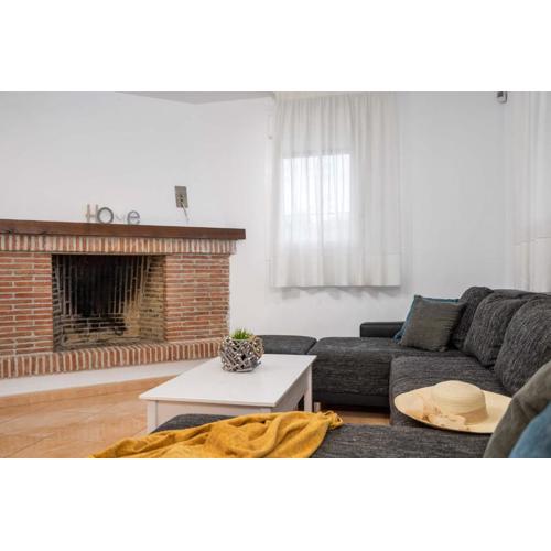 Villa Caleta - PlusHolidays