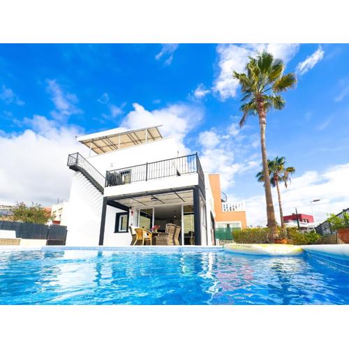 Villa Callao Salvaje 3 BR Heated Pool & Stunning Views