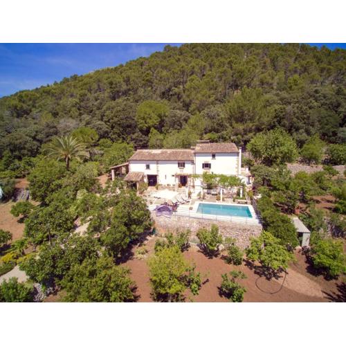 Villa Cals Frares by Sealand Villas