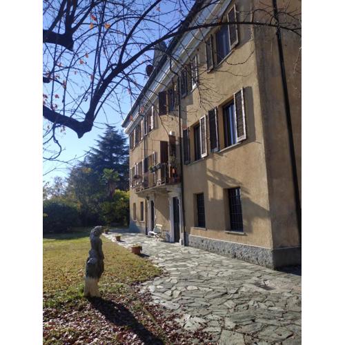 Villa Campana free private parking