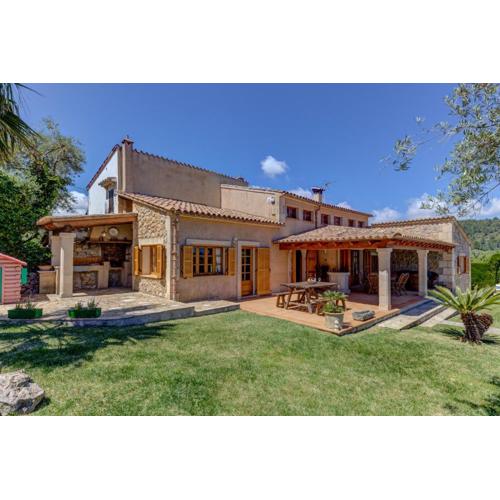 Villa Can Martin by Sealand Villas