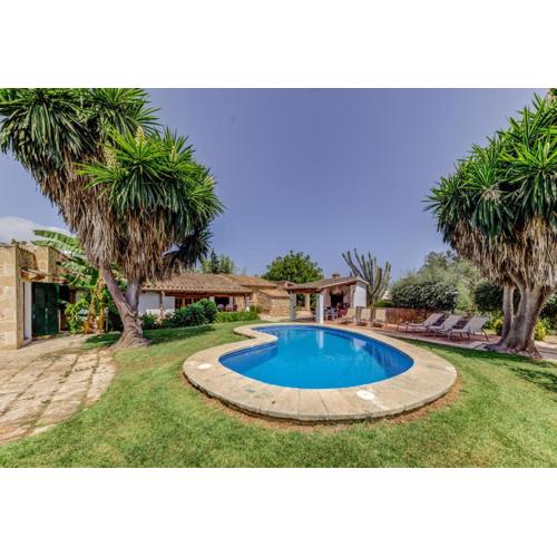 Villa Can Salas by Sealand Villas