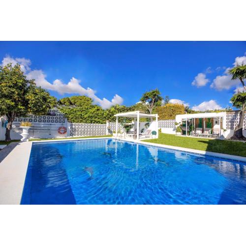 Villa CasaCara Marbella beachside Costabella -Spain