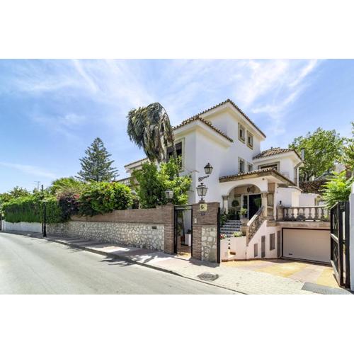 Villa Casakhan, Beautiful Luxury Villa,