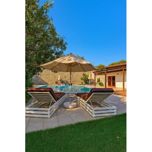 Villa Cedrus