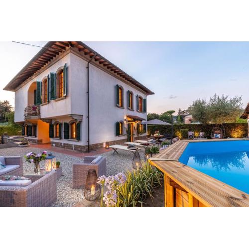 Villa Cesare 4 bedroom Villa with Pool