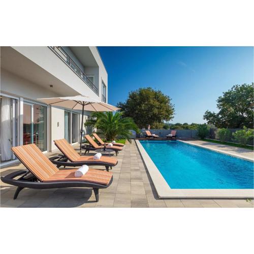 Villa Chillax Inn
