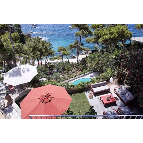 Villa Cisterna Capri, private beach front property with pool