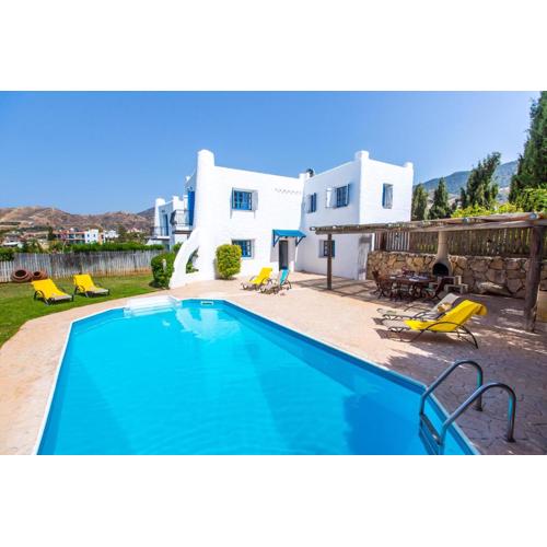 Villa Clarissa & Carmel View