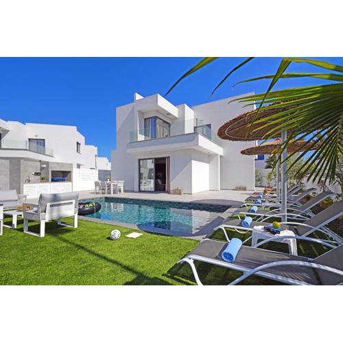 Villa Clio - 3bed All En-suite with Private Pool