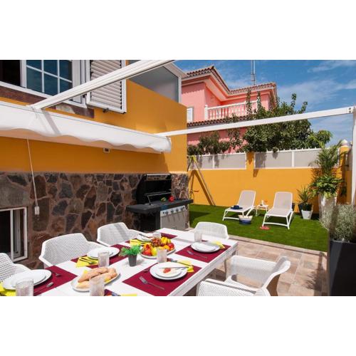 Villa Comoda Sonnenland Spacious Luxury Private Heated Pool Stunning Terrace Views Perfect Family Getaway
