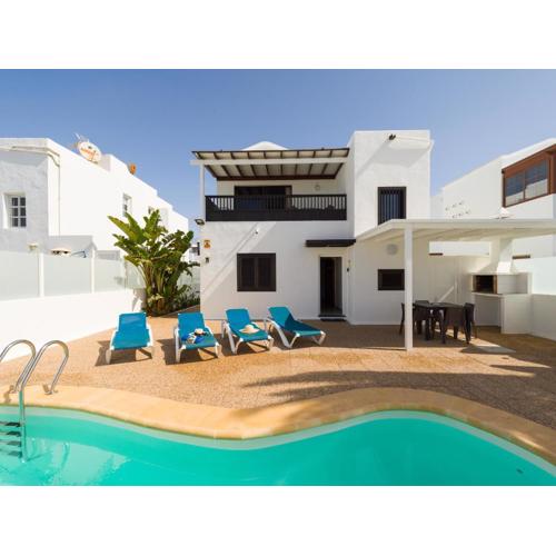 Villa con piscina privada a 500 m de la playa