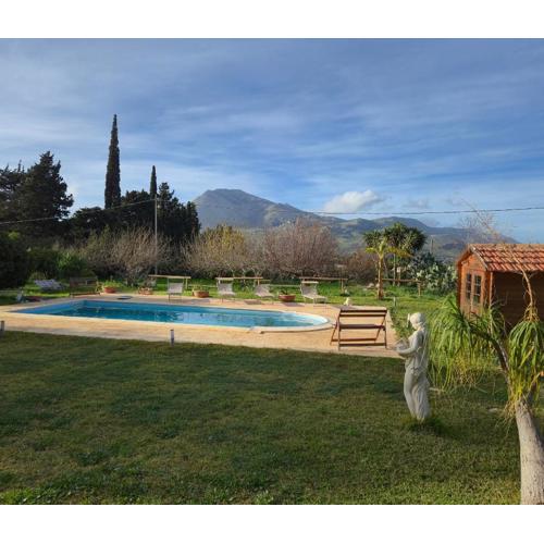 VILLa CON PISCINA SCOPELLO
