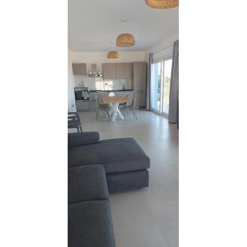 Villa con piscina vista mare il chiostro