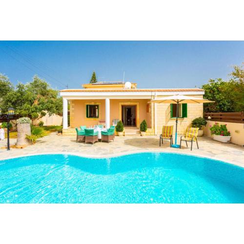 Villa Constantinos