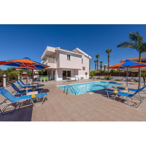 Villa Coral Athina by Villa Plus