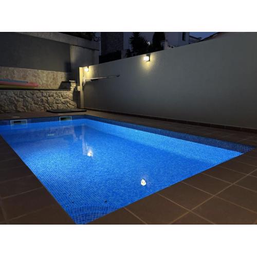 Villa Cossis in Lescala for six people