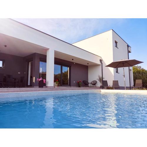 Villa DaLi Pomer