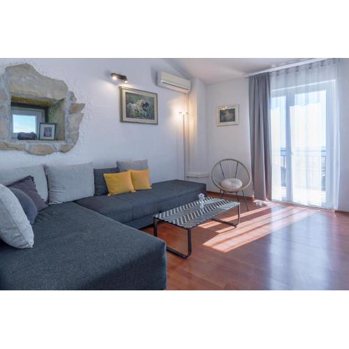 Villa Danica on the Hills, seaview