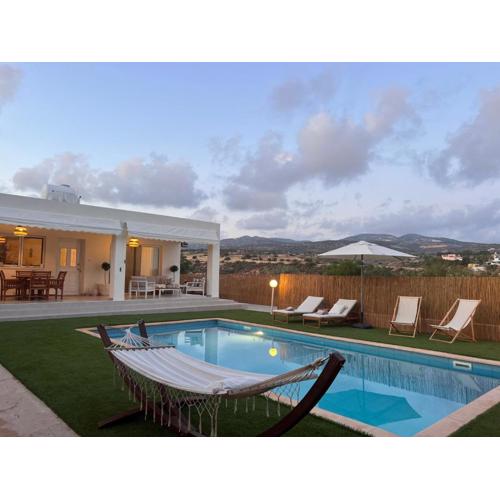 Villa Daphne - Coral Bay - Surrounded by Nature - Absolute Privacy