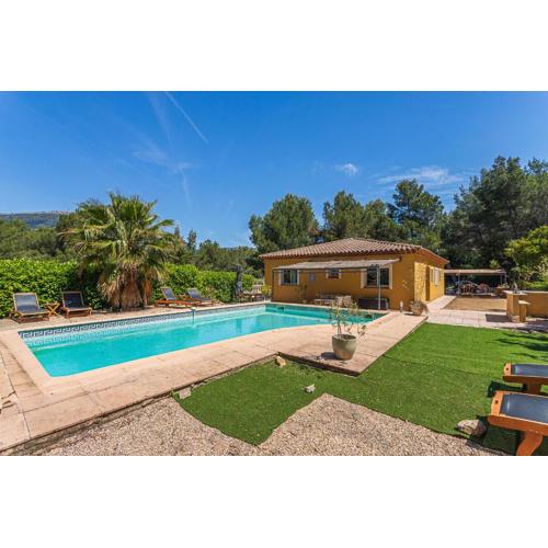Villa de L\