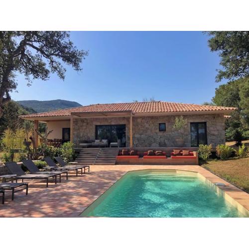 Villa de standing et vue mer Porto Vecchio