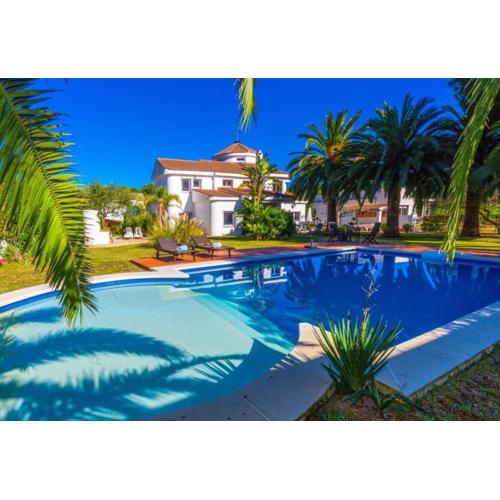 Villa DEA - Home away from home - Families Only