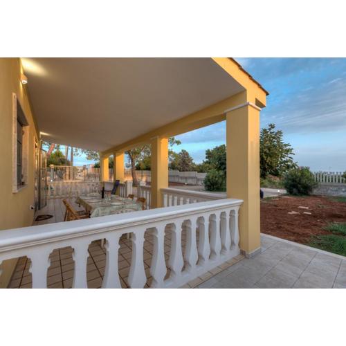 Villa degli Oleandri by Latuapuglia