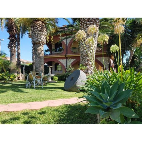 Villa del Papiro Charme Apartments