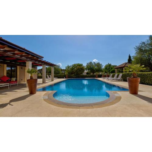 Villa Delphin 375 Fantastic villa with amazing outside space, Aphrodite Hills
