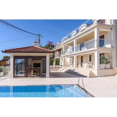 Villa Denis ,Seget Donji, Trogir