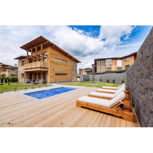 Villa di lusso con piscina privata nel cuore di Pirin