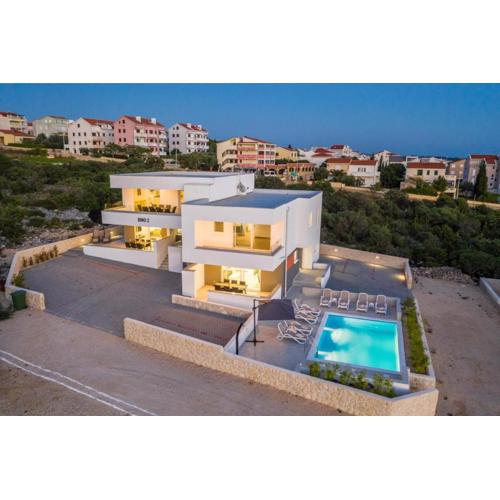 Villa Domenica - luxury apartment with pool