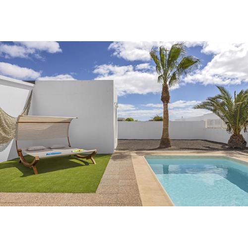Villa Dream Room Playa Blanca by EscapeHome