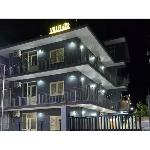 Villa E & M