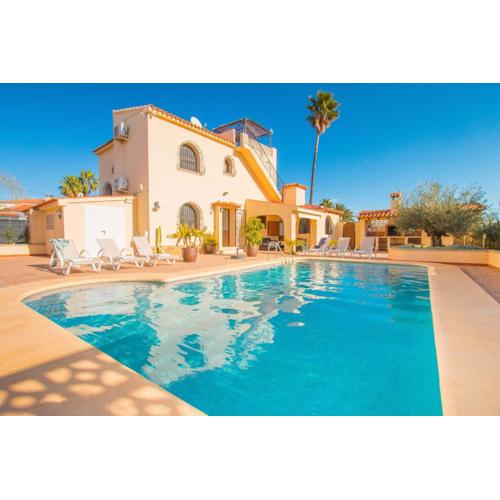 Villa Ebro - PlusHolidays