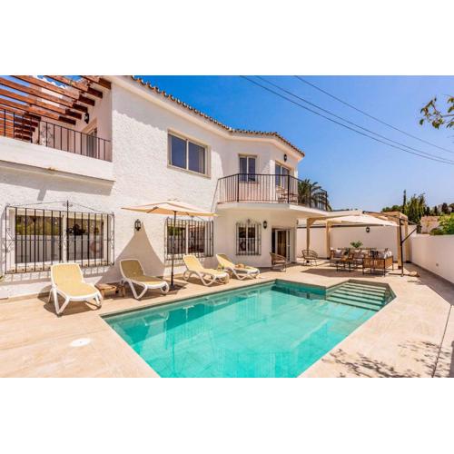 Villa El Algarrobo
