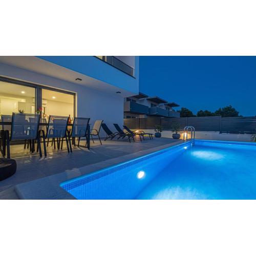 Villa Elegance Escape