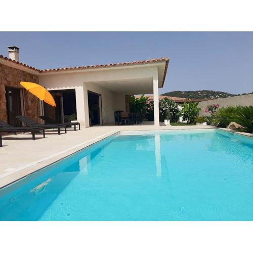 Villa élégante à Porto-Vecchio avec piscine privée