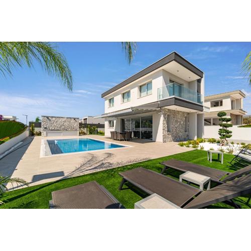 Villa Eleni by Ezoria Villas