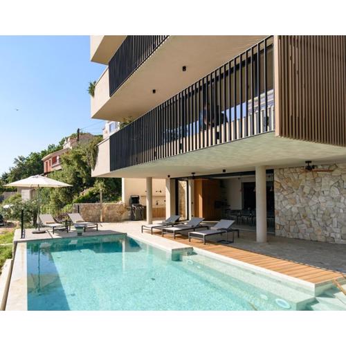 Villa Eleven