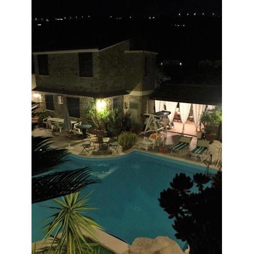 VILLA ELI