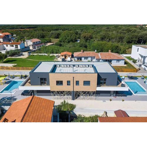 Villa Elite 1 & 2 with Two Pools