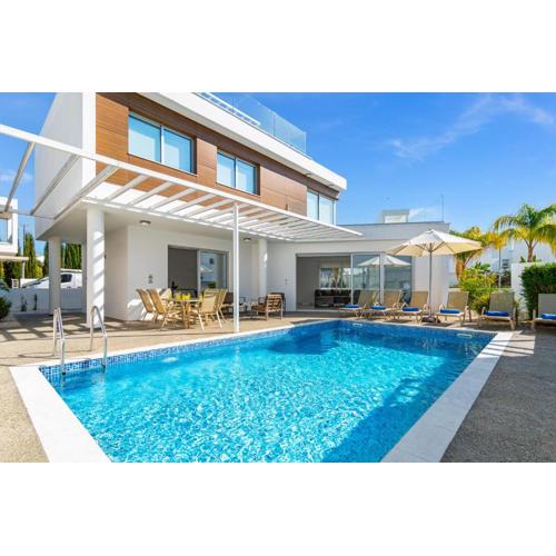 Villa Elite Blu by Ezoria Villas
