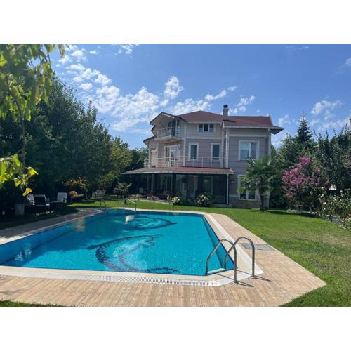 Villa Elysium