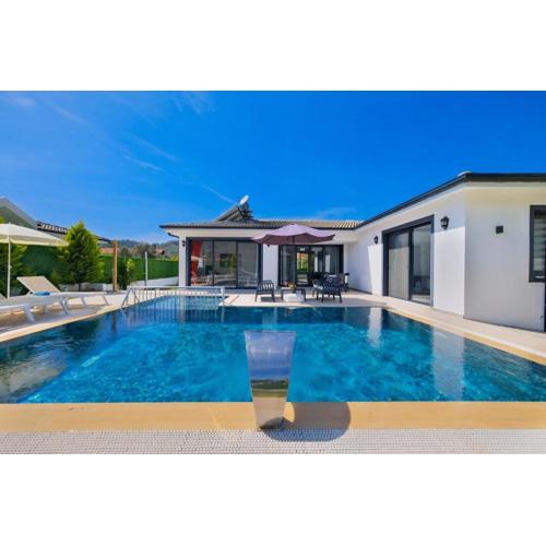 villa emir 2