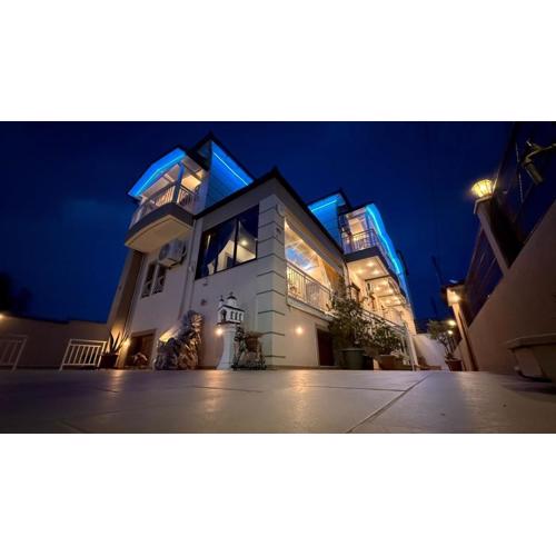 Villa Emmanouela Studios - Family Accommodation